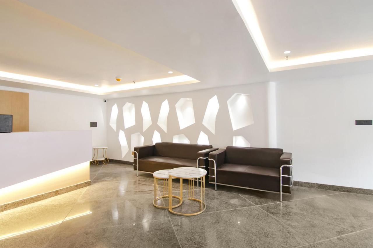 Fabhotel Greysky New Delhi Bagian luar foto