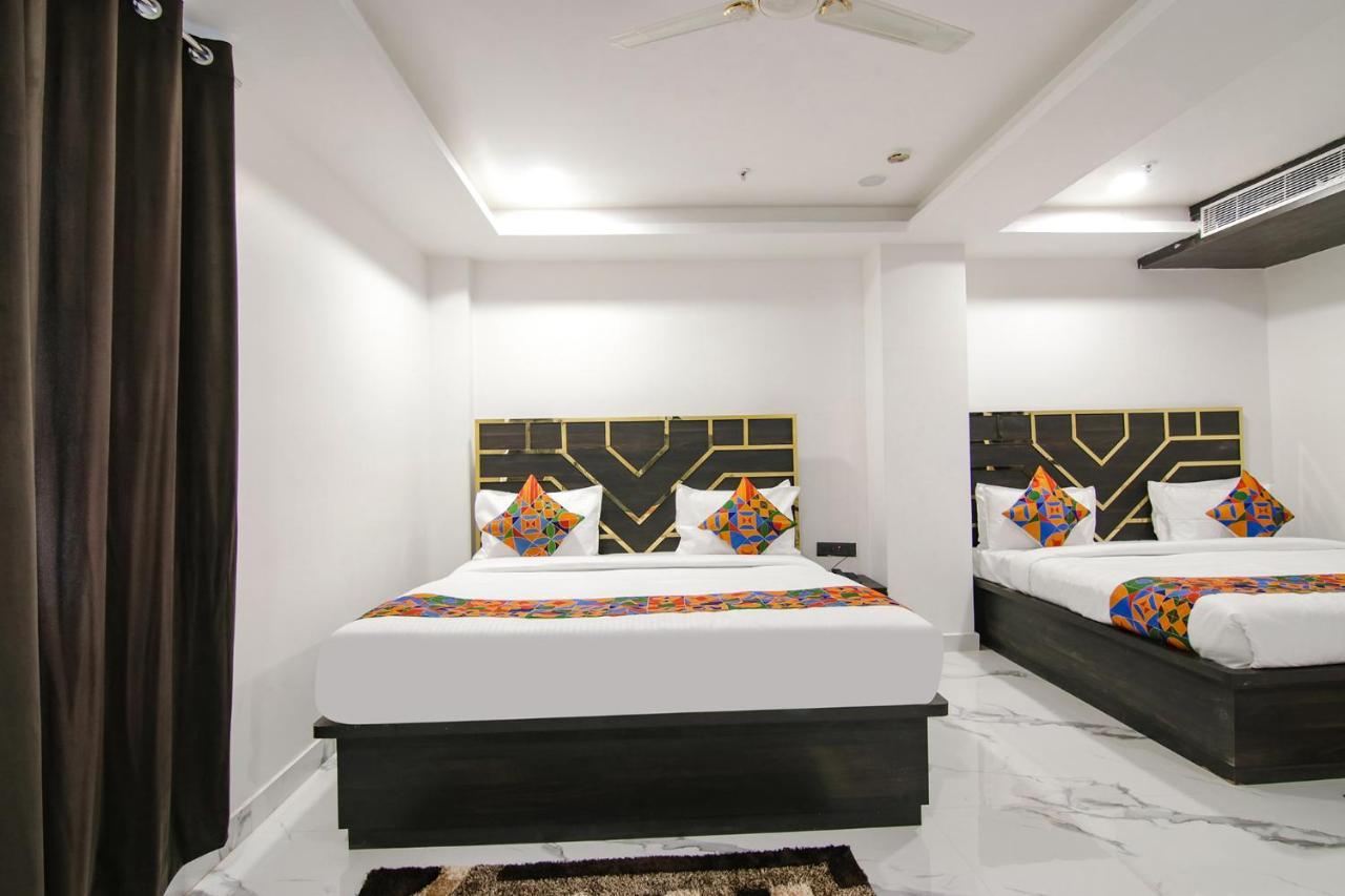 Fabhotel Greysky New Delhi Bagian luar foto